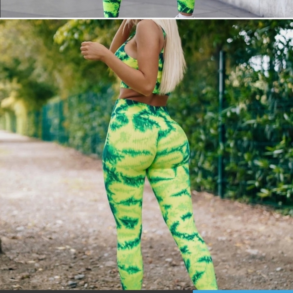 Set Bombshell Sportswear